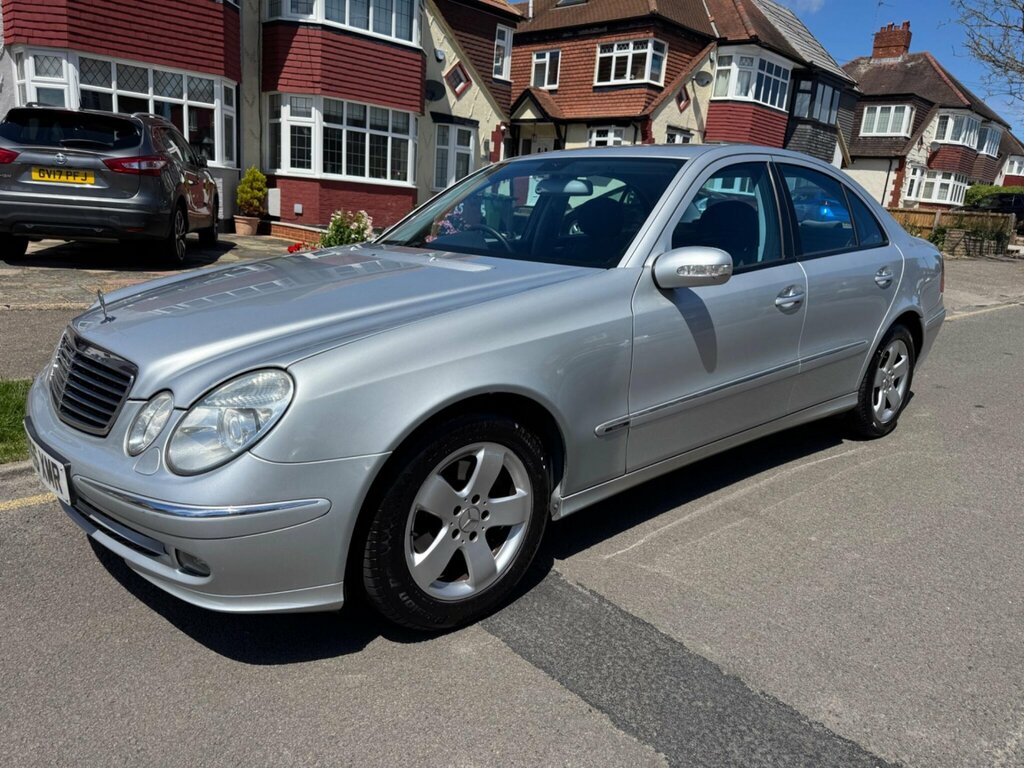 Mercedes-Benz E Class 3.0 E280 Avantgarde G-tronic Silver