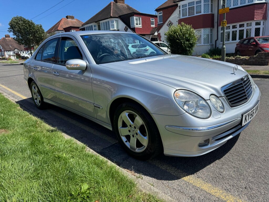 Mercedes-Benz E Class 3.0 E280 Avantgarde G-tronic Silver #4