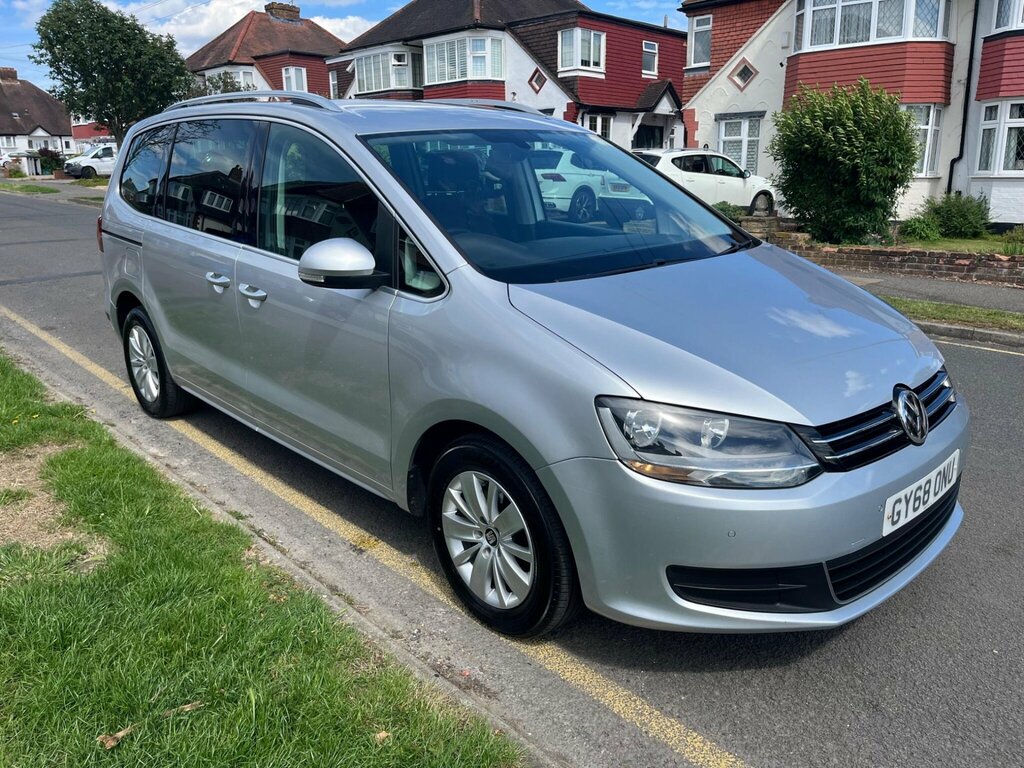 Volkswagen Sharan 1.4 Tsi Se Dsg Euro 6 Ss Silver #3