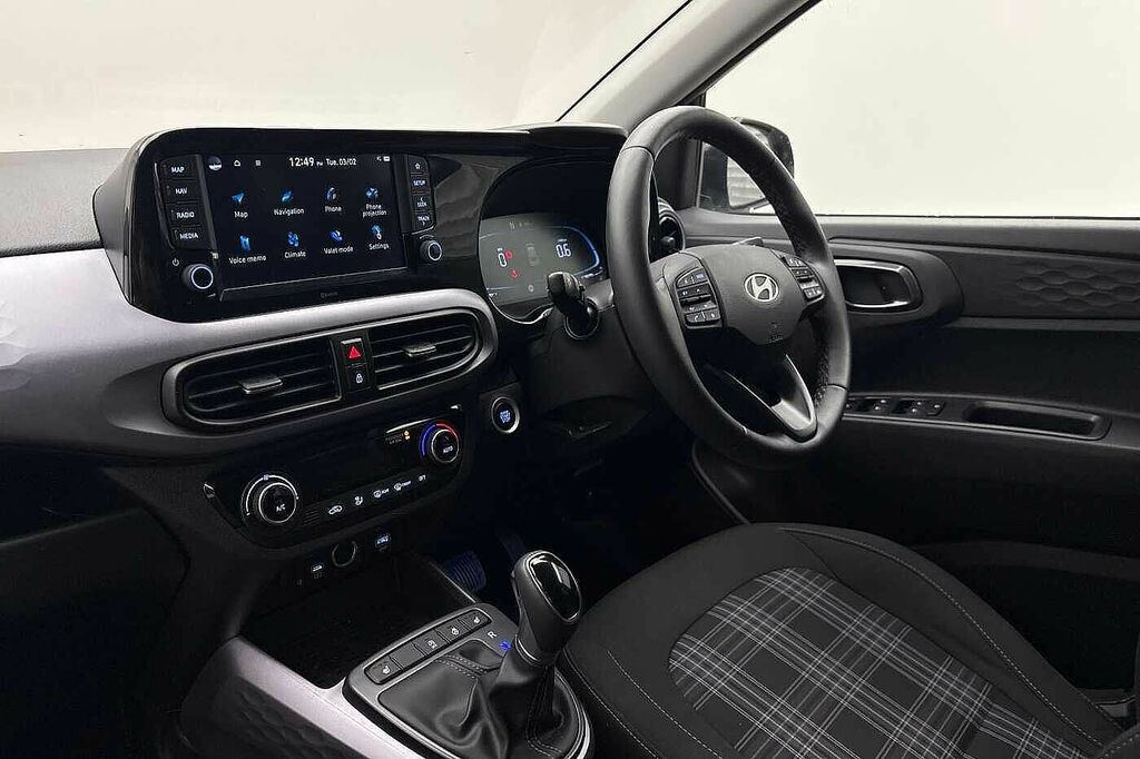 Hyundai I10 1.2 79 Premium Nav EN25TDO Black #4