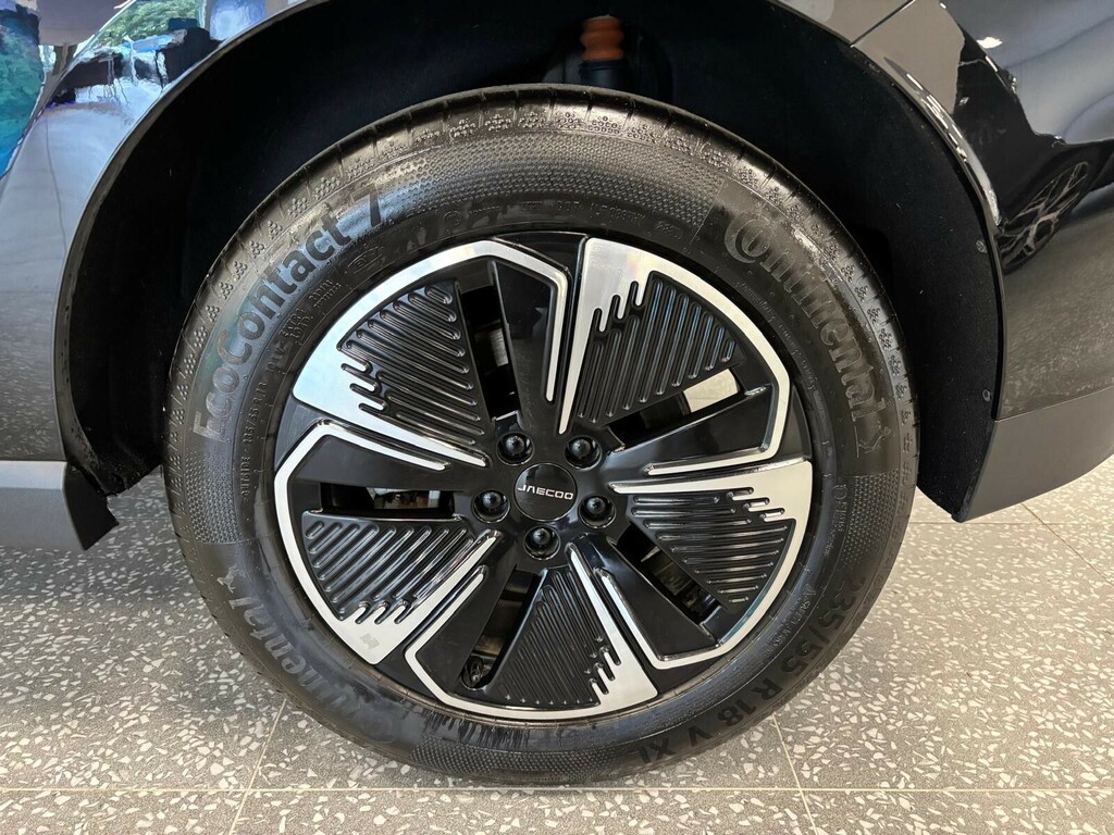 JAECOO 5 Dr Pure 1.6 Black #17