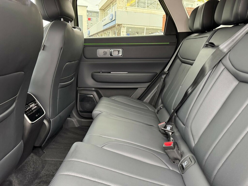 JAECOO 7 Luxury 1.5 Phev Black #28