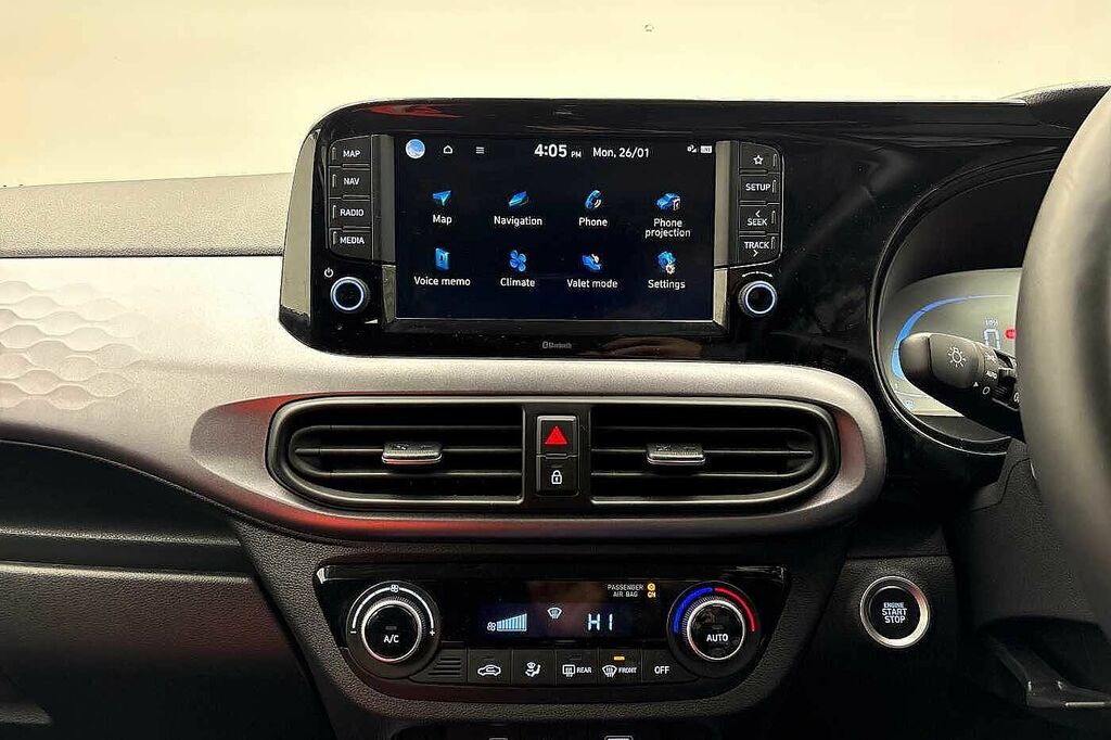 Hyundai I10 1.2 79 Premium Nav White #5