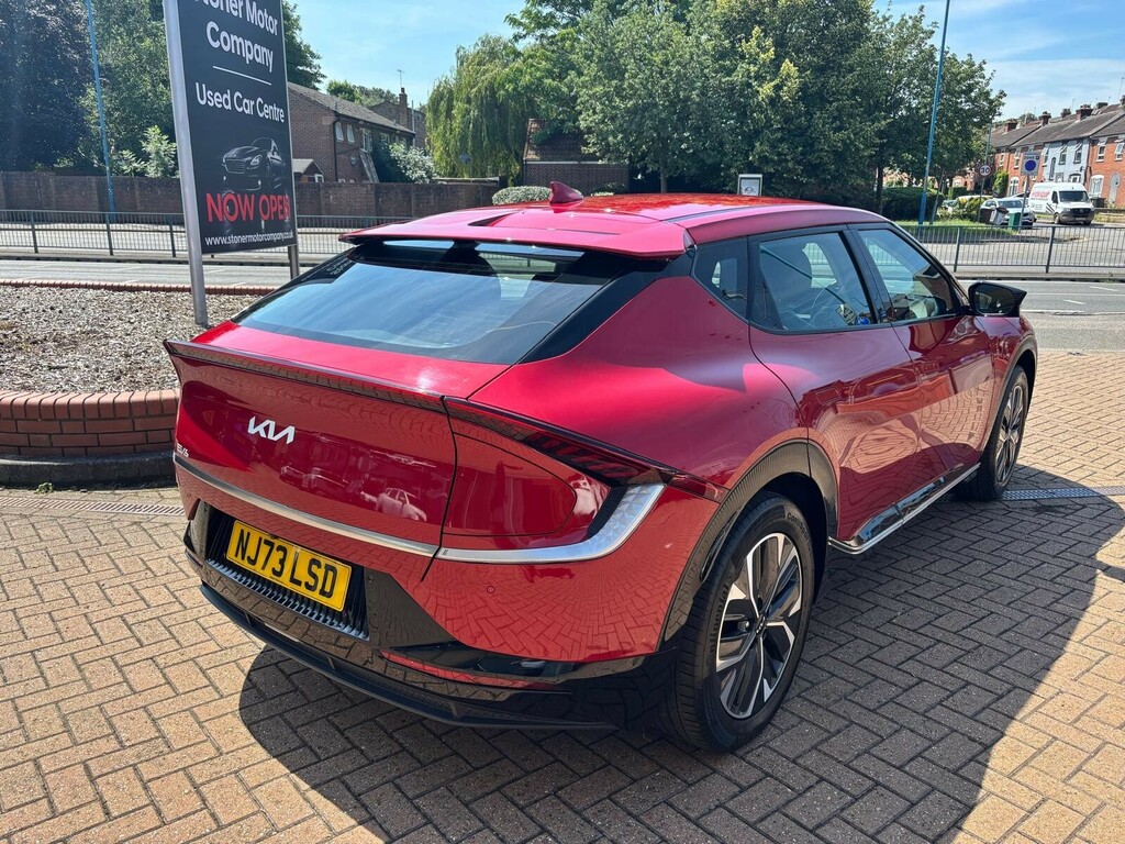 Kia EV6 166Kw Air 77.4Kwh Red #3