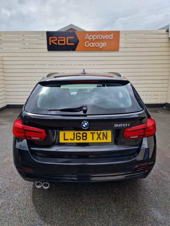 BMW 3 Series 2.0 320I Se Touring Euro 6 S S LJ68TXN Black #3