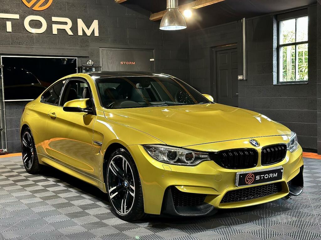 BMW M4 Coupe 3.0 Bmw M4 Coupe 201515 SW15MXC Yellow