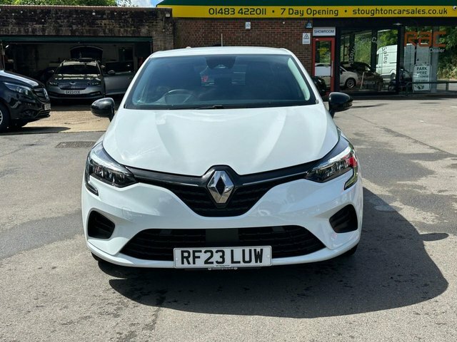 Renault Clio 1.6 E-tech Evolution Hatchback RF23LUW White #2