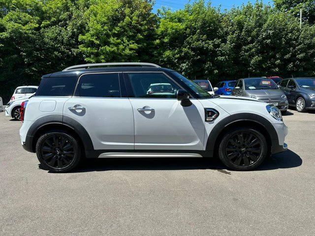 Mini Countryman 2.0 Cooper Sd All4 188 Bhp Black #4