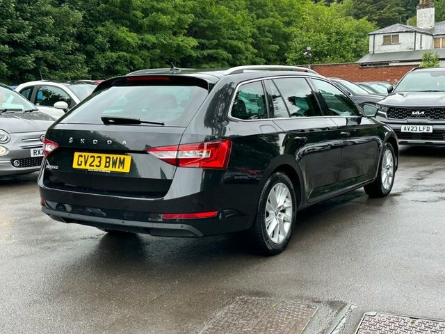 Skoda Superb 1.5 Tsi Act Se Black #6