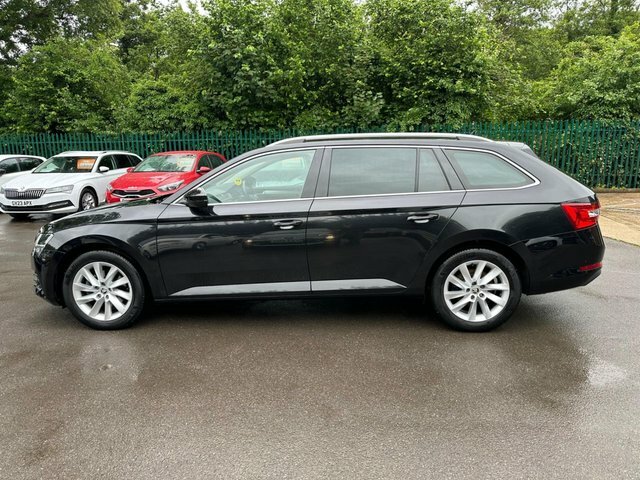 Skoda Superb 1.5 Tsi Act Se Black #5