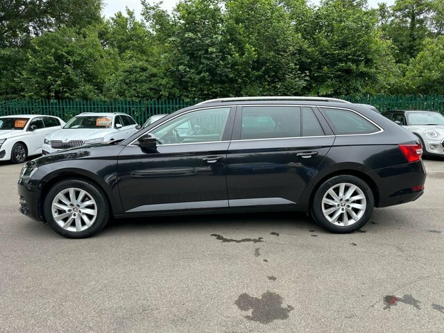 Skoda Superb 1.5 Tsi Act Se GV23APF Black #5