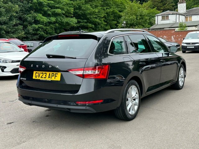 Skoda Superb 1.5 Tsi Act Se GV23APF Black #6