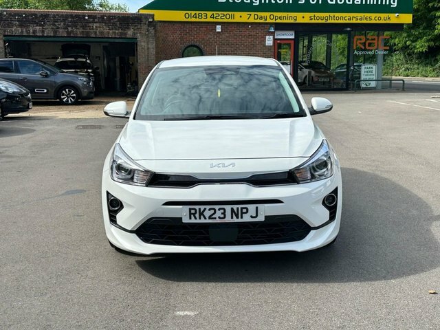 Kia RIO 1.2 2 Hatchback White #2