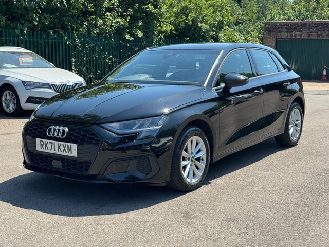 Audi A3 1.0 Tfsi 30 Technik RK71KXM Black #2