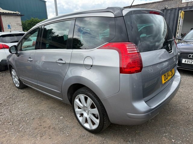 Peugeot 5008 1.6 E-hdi Allure Mpv Grey #3