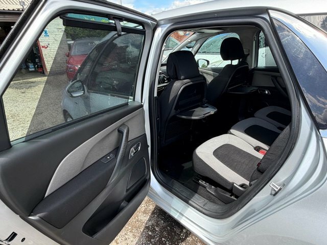 Citroen C4 Picasso Mpv Black #28