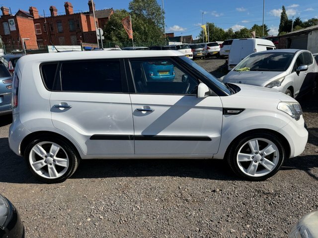 Kia Soul 2 Silver #8