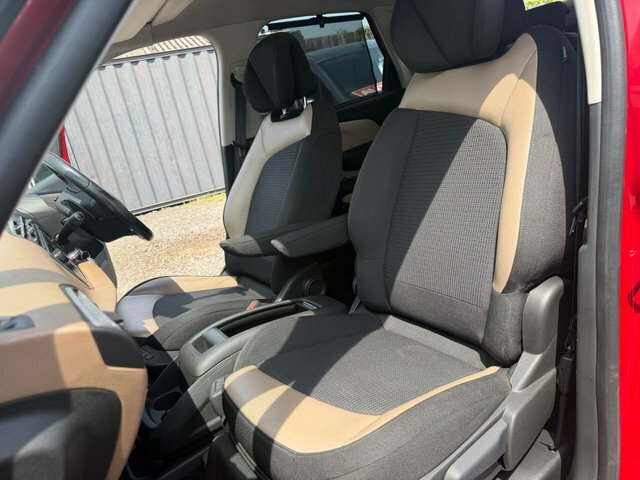 Citroen C4 Picasso E-hdi Airdream Exclusive Red #20