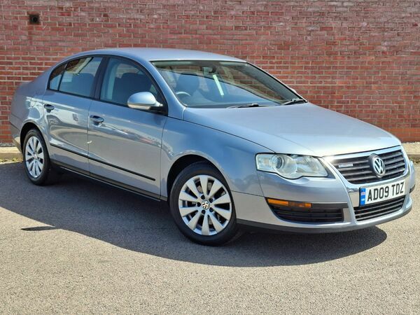 Volkswagen Passat 2.0 Tdi S. Grey