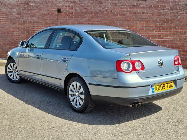 Volkswagen Passat 2.0 Tdi S. Grey #5