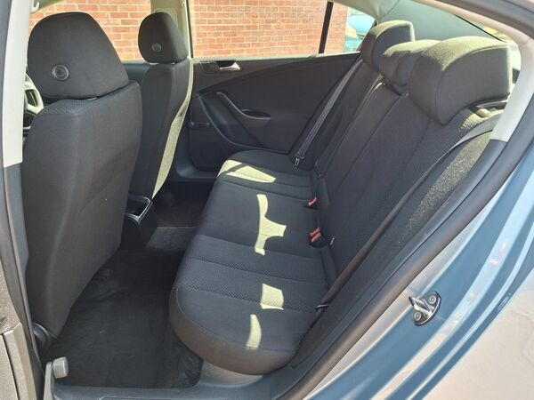 Volkswagen Passat 1.4 S Tsi 121 Bhp Silver #15