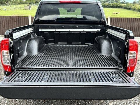 Nissan Navara 2.3 Dci Tekna Black #6
