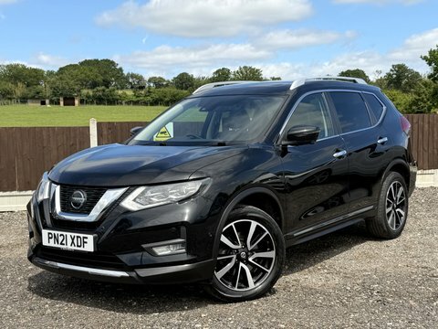 Nissan X-Trail 1.3 Dig-t Tekna Black