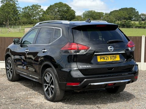 Nissan X-Trail 1.3 Dig-t Tekna Black #3