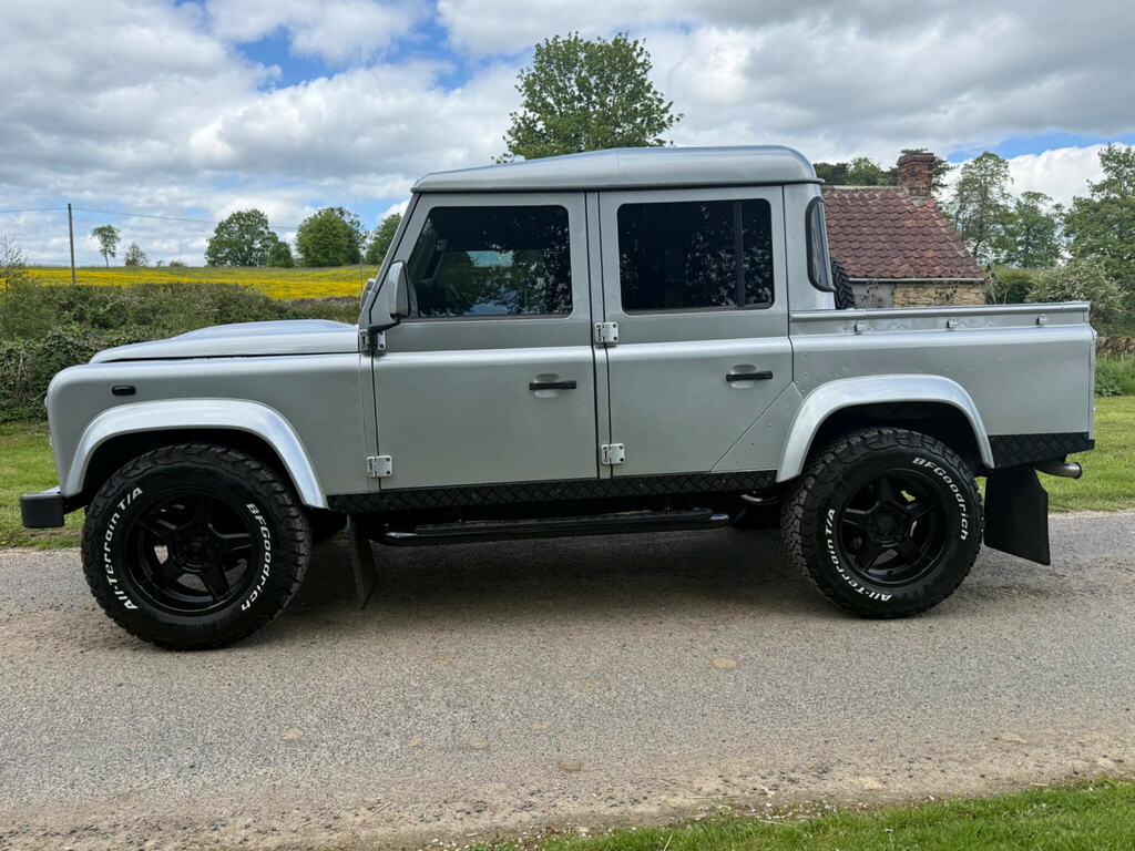 Land Rover Defender 110 2.2 Tdci Xs 4Wd Mwb Euro 5 YC65DAU Silver #6