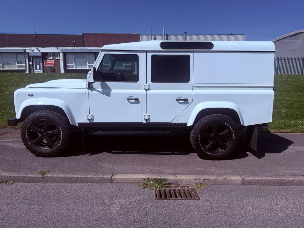 Land Rover Defender 110 2.2 Tdci Xs Utility Wagon 4Wd Mwb Euro 5 White #3