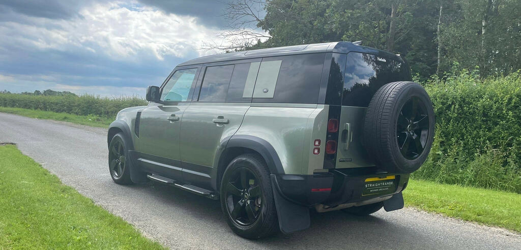 Land Rover Defender 110 2.0 Sd4 First Edition 4Wd Euro 6 Ss Green #3