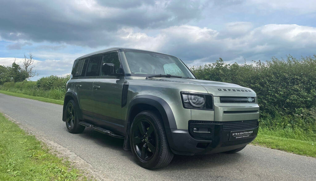 Land Rover Defender 110 2.0 Sd4 First Edition 4Wd Euro 6 Ss Green