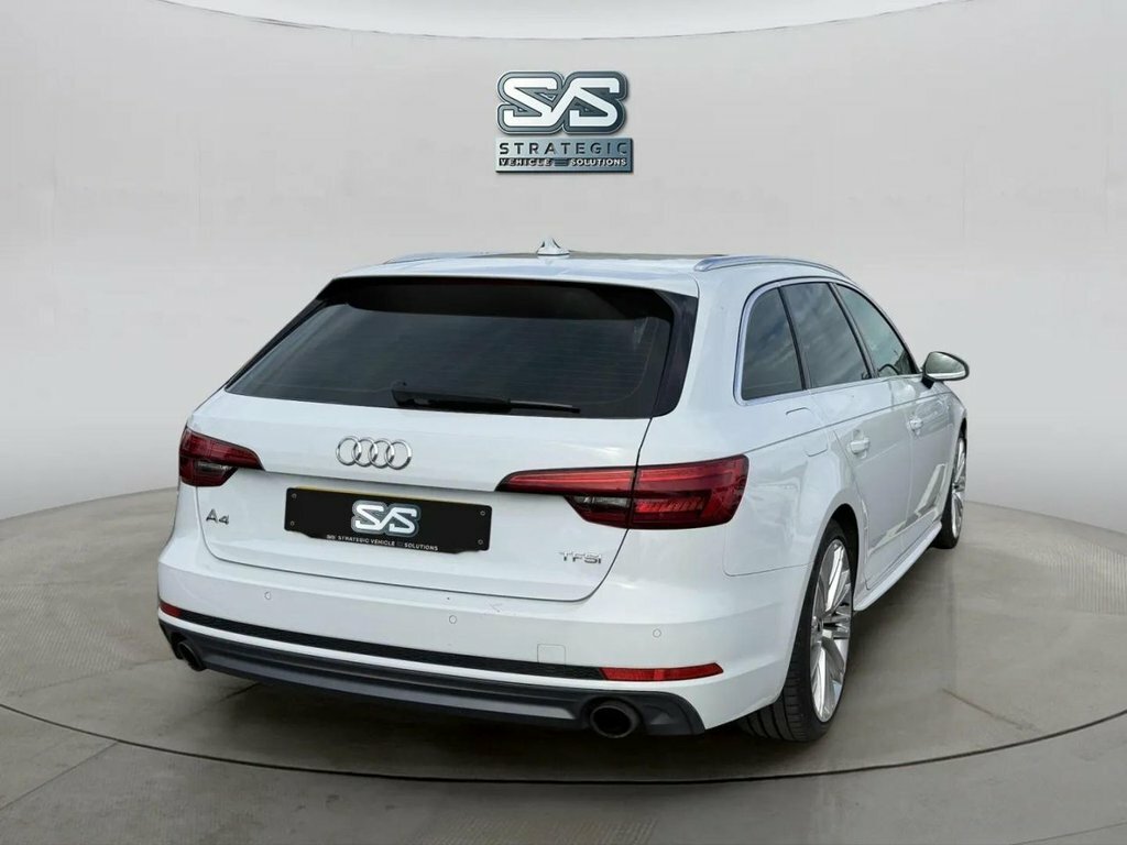 Audi A4 Avant 2L S Line White #4