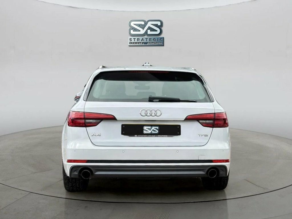 Audi A4 Avant 2L S Line White #5