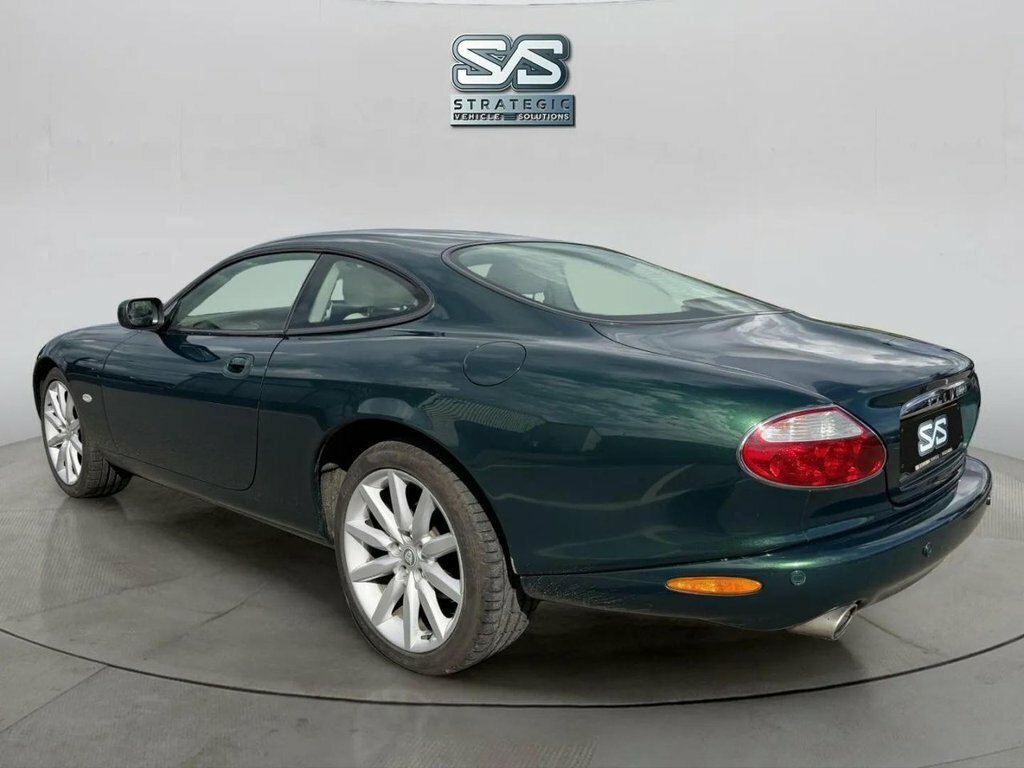 Jaguar XK8 4.2L Null Green #3