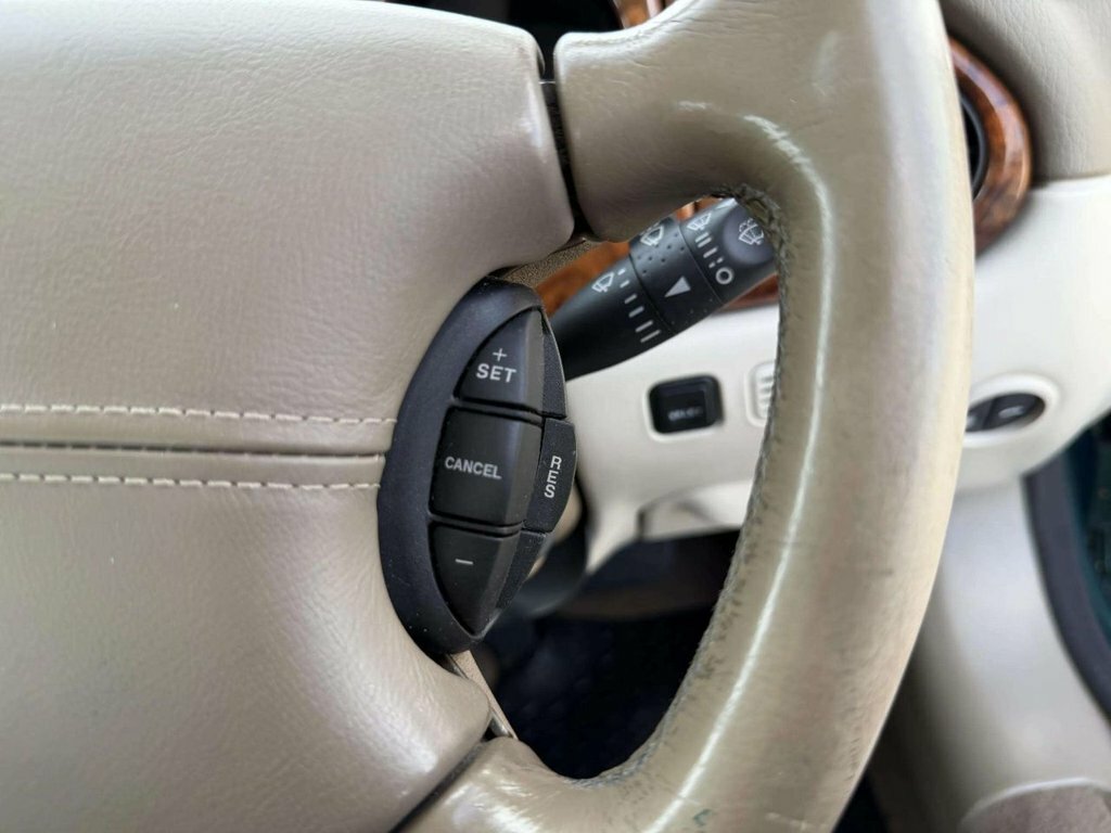 Jaguar XK8 Xk8 Silver #84