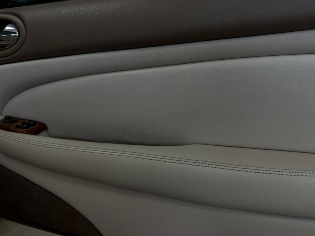 Jaguar XK8 Xk8 Silver #71
