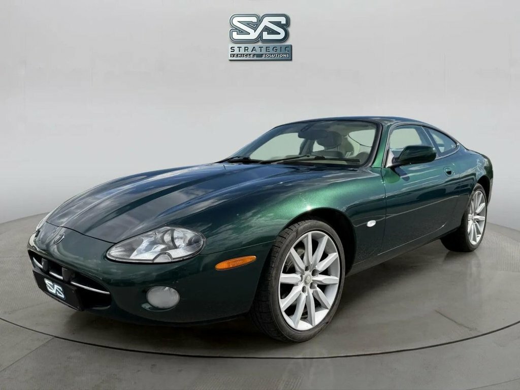 Jaguar XK8 Xk8 Silver #7