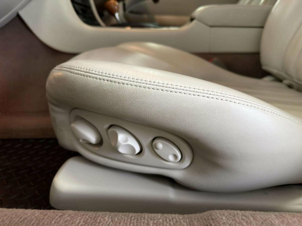Jaguar XK8 Xk8 Silver #47