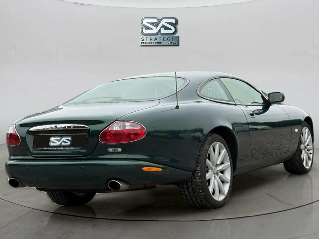 Jaguar XK8 4.2L Null Green #4