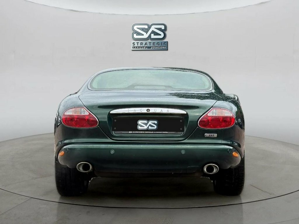 Jaguar XK8 Xk8 Silver #12