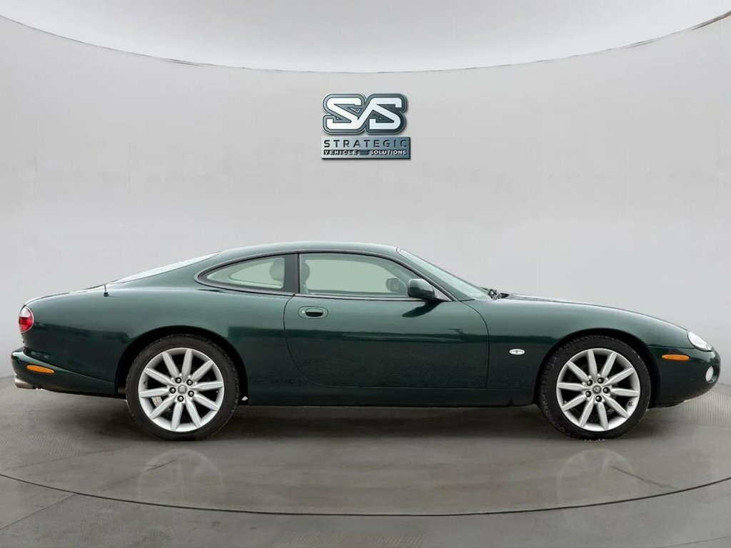 Jaguar XK8 4.2L Null Green #3