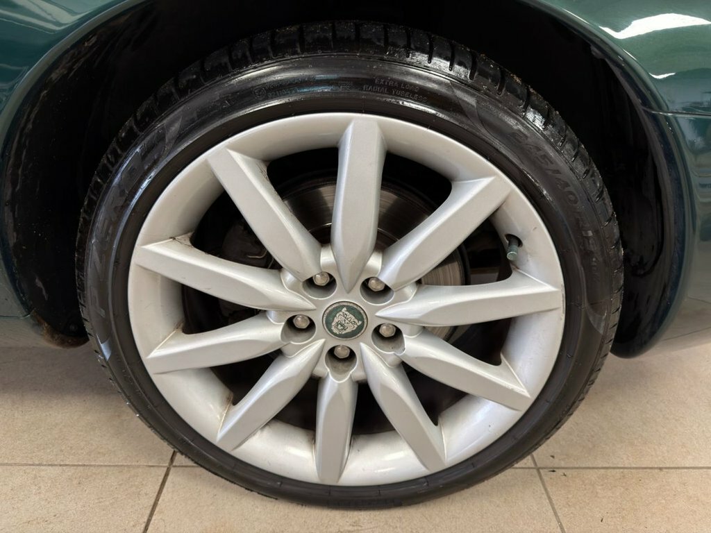 Jaguar XK8 Xk8 Silver #79