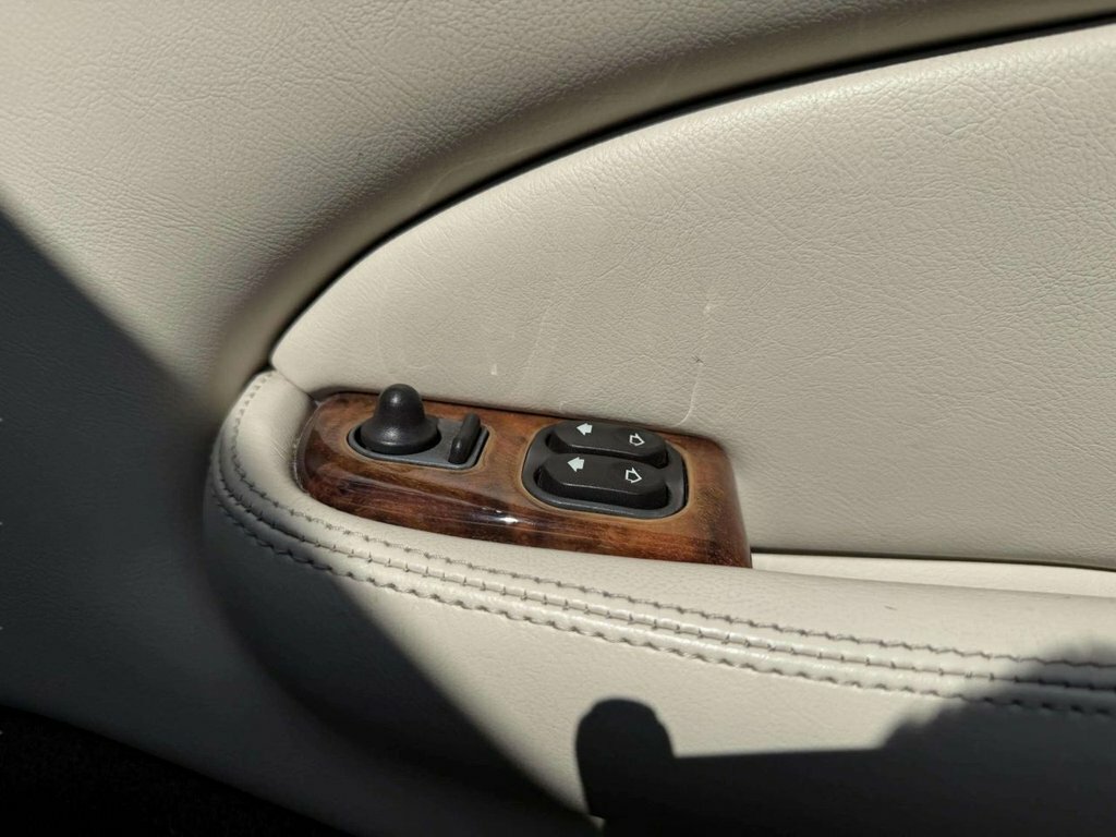Jaguar XK8 Xk8 Silver #83