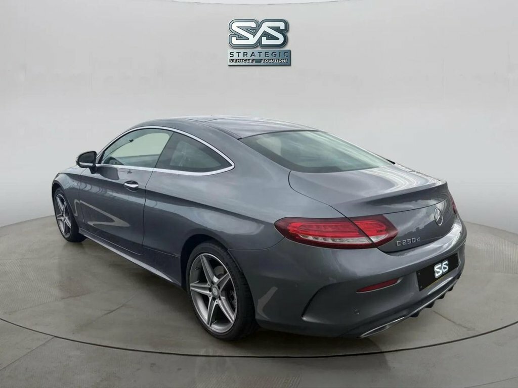 Mercedes-Benz C Class 2.1L Amg Line KR66BVA Grey #3
