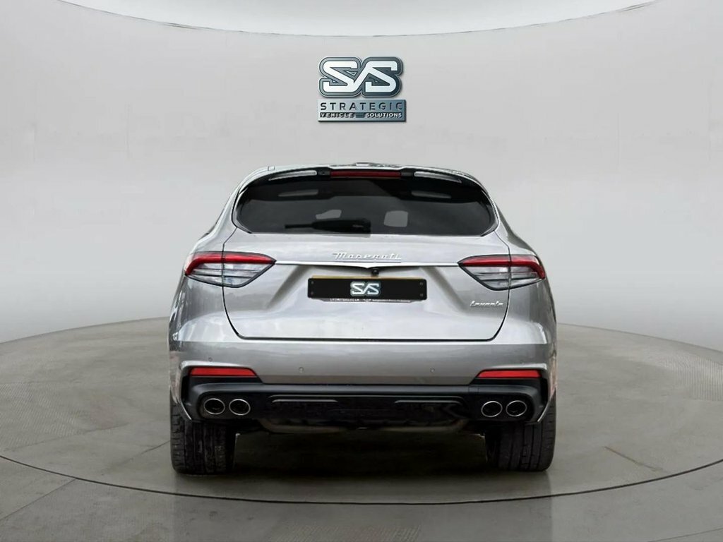 Maserati Levante 3L Modena Grey #5