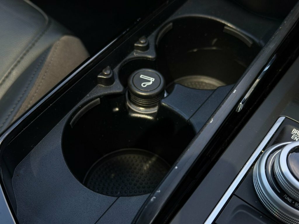Maserati Levante Hybrid Gt White #46
