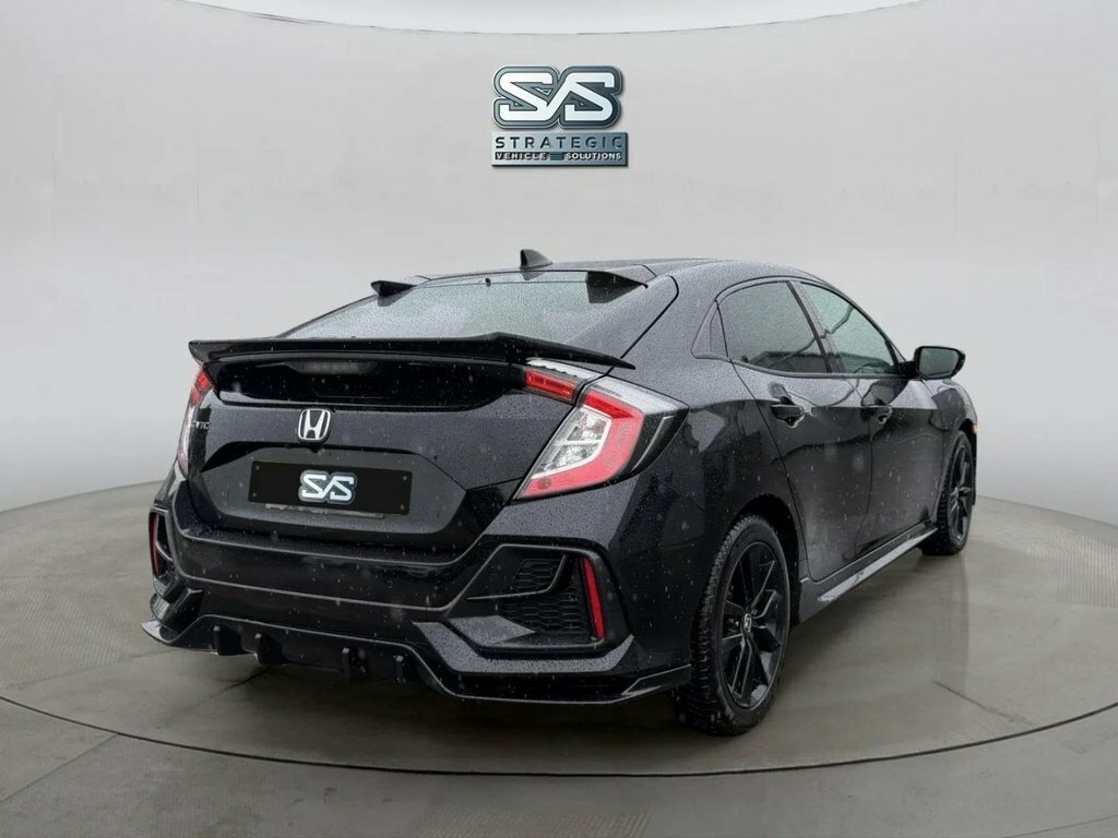 Honda Civic 1L Ex Sport Line Black #4