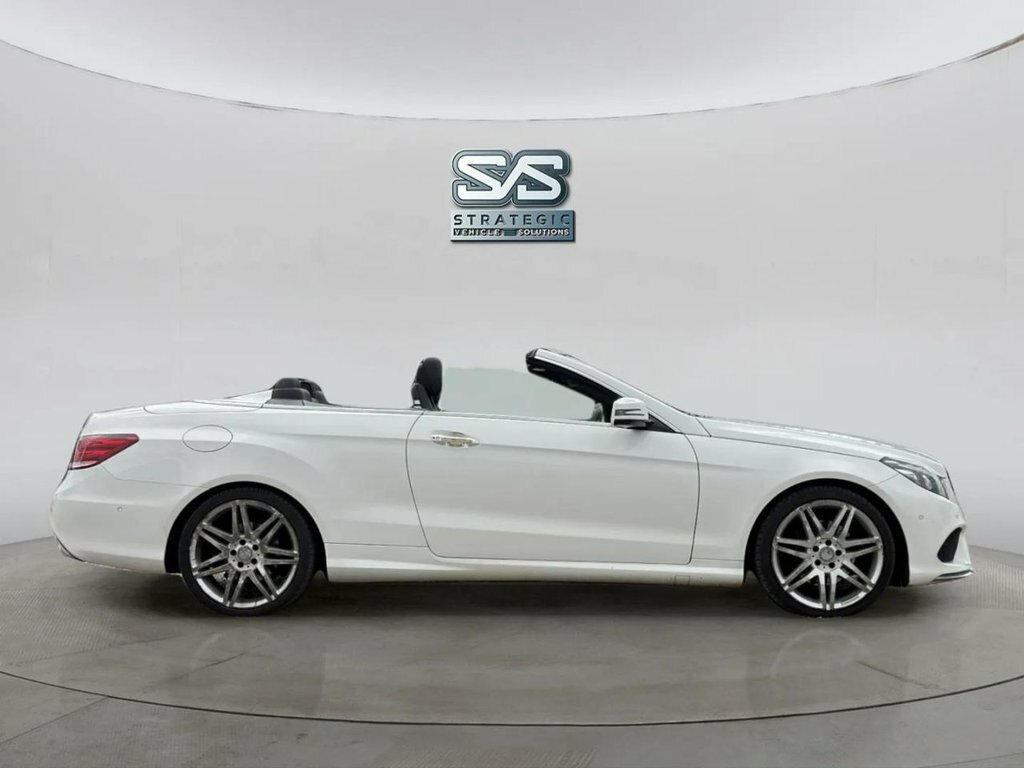 Mercedes-Benz E Class 2.1L Amg Line White #3