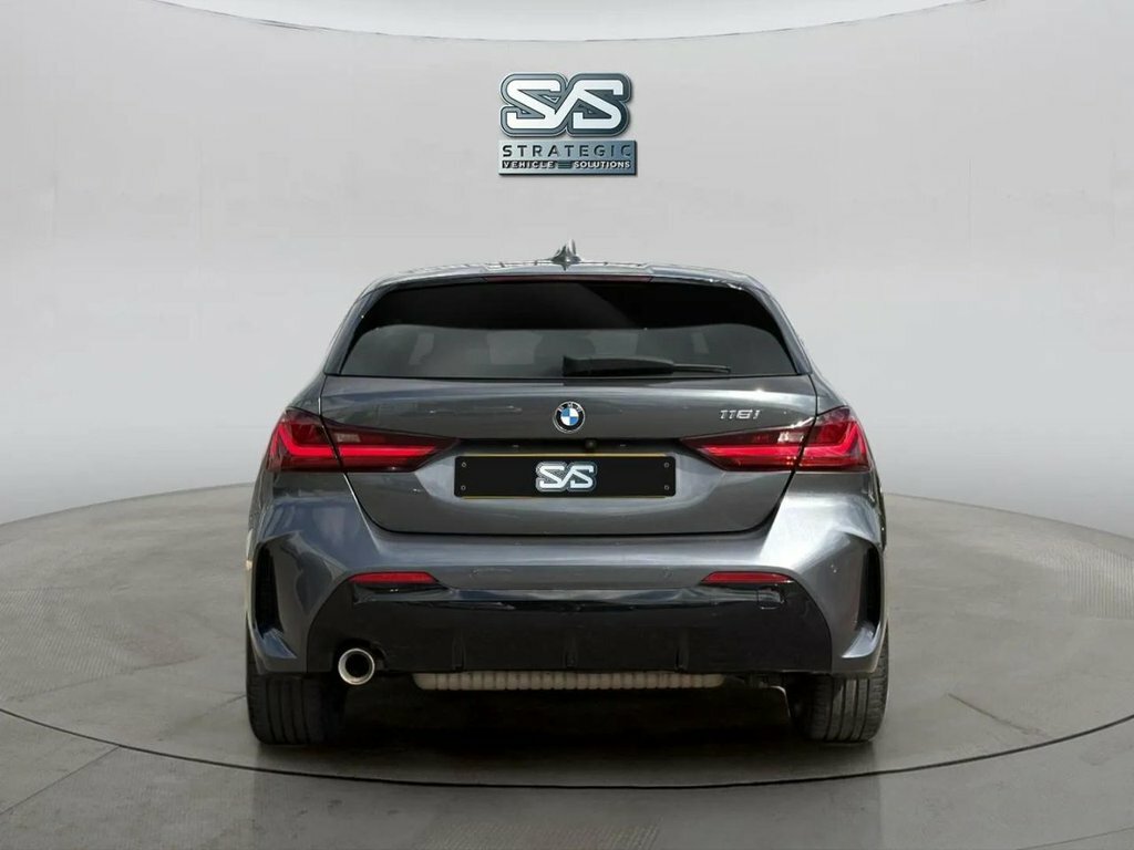 BMW 1 Series 1.5L Null AJ70AVU Grey #5